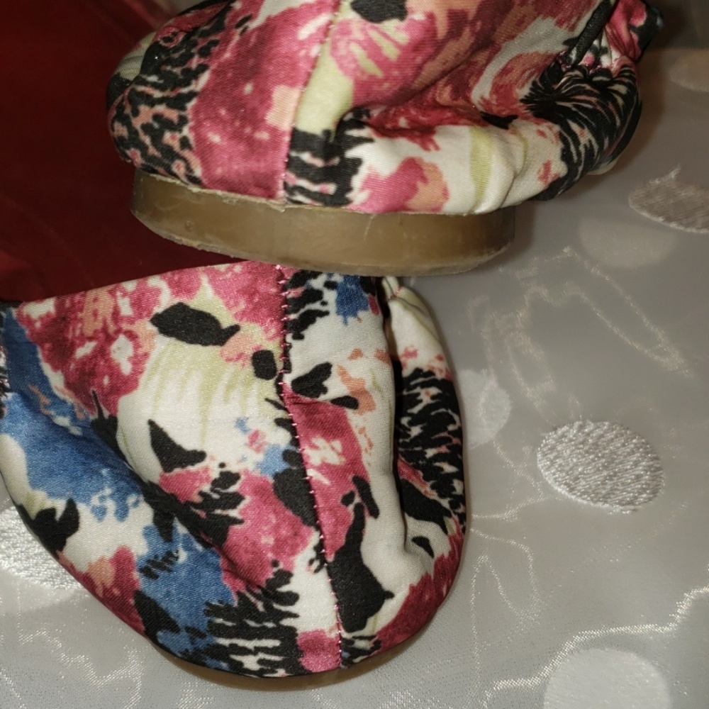 Comfy BCBG Magie Ballet Flats 9.5 - Picture 4 of 8